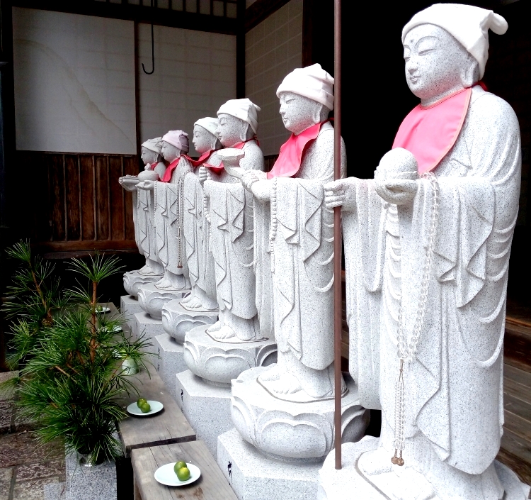 11_temple_lodging_koyasan